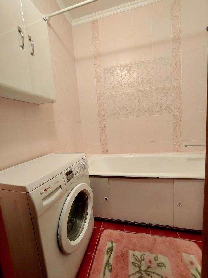 Happyterra, Район Трц "Адк" Apartment Almaty Bagian luar foto