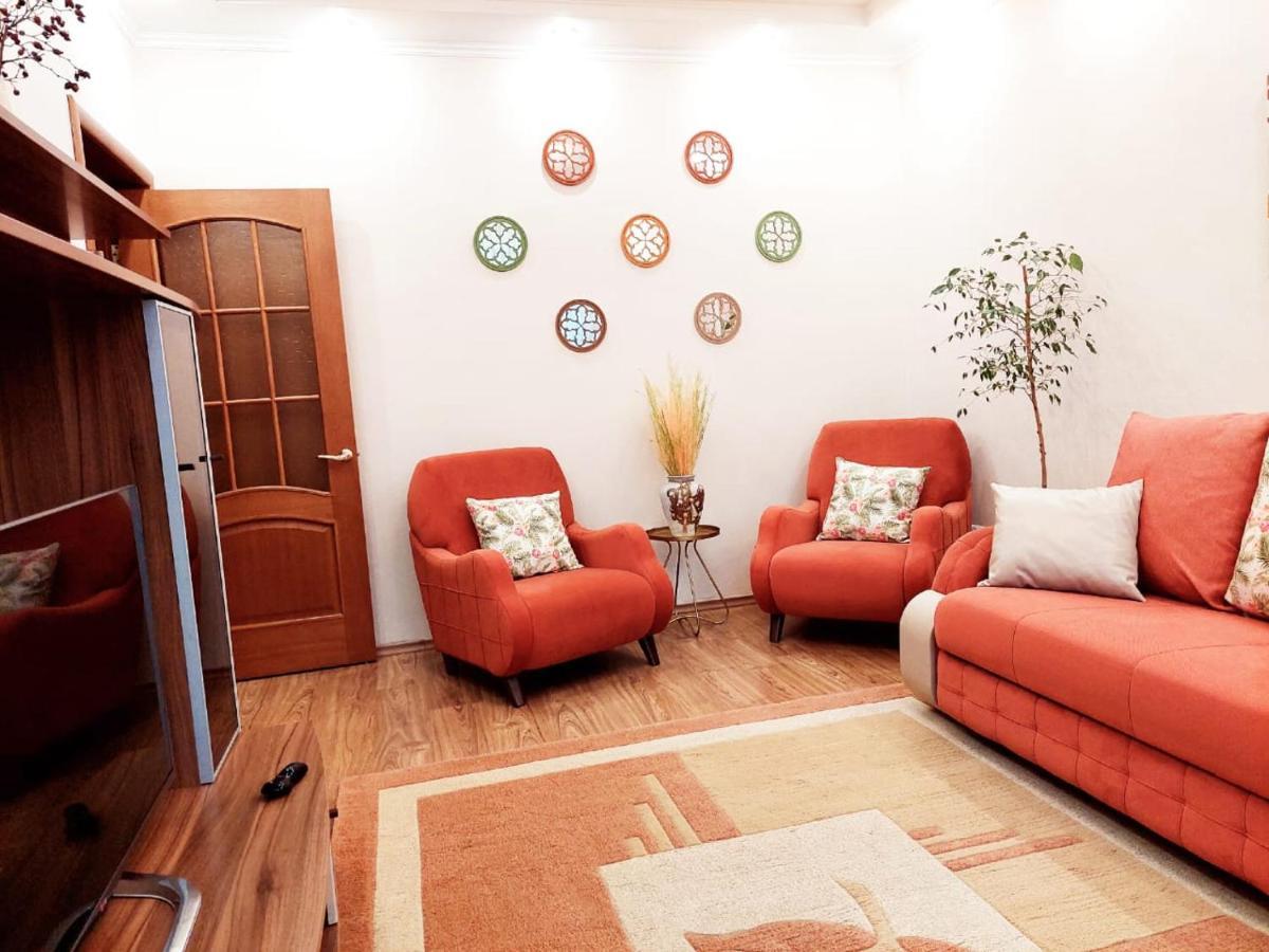 Happyterra, Район Трц "Адк" Apartment Almaty Bagian luar foto